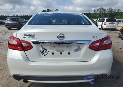 2016 Nissan Altima 2.5 из США, поврежденный, VIN 1N4AL3AP9GC138286